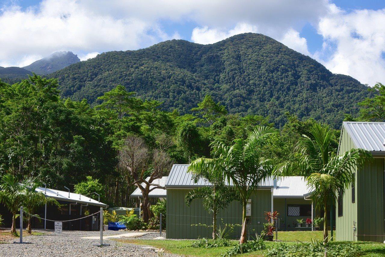 Daintree Peaks Eco Stays Exterior photo